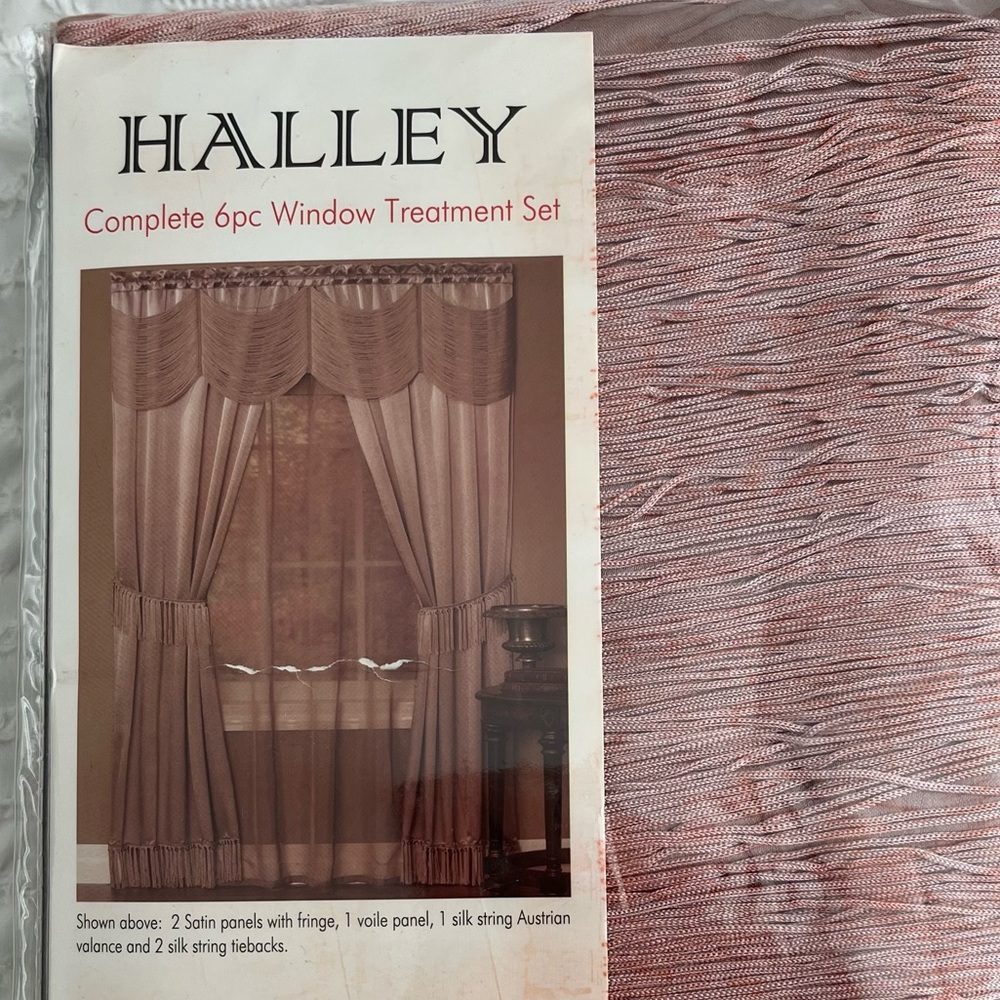 Halley Satin 6 piece window curtains (2 sets)